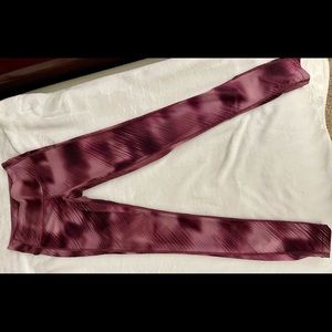 Athleta Salutation Leggings